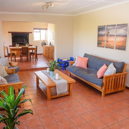 Oorvloed Guesthouse Swellendam Esterno foto