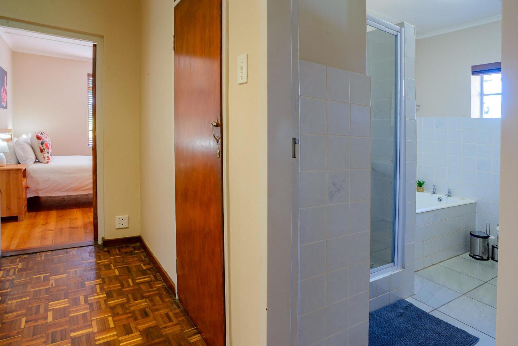 Oorvloed Guesthouse Swellendam Esterno foto